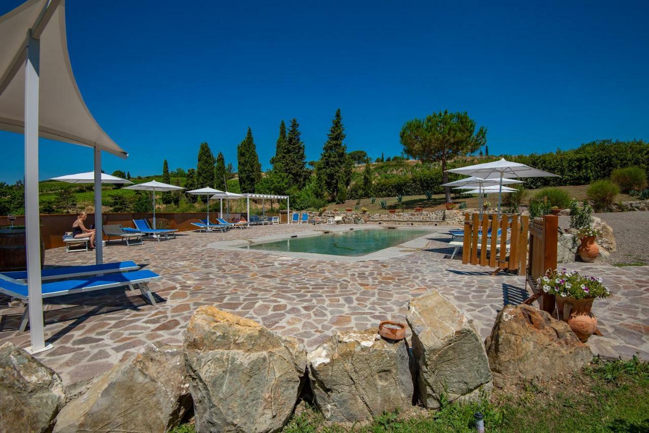 Casa Vacanza Le Case San Gimignano Exterior photo