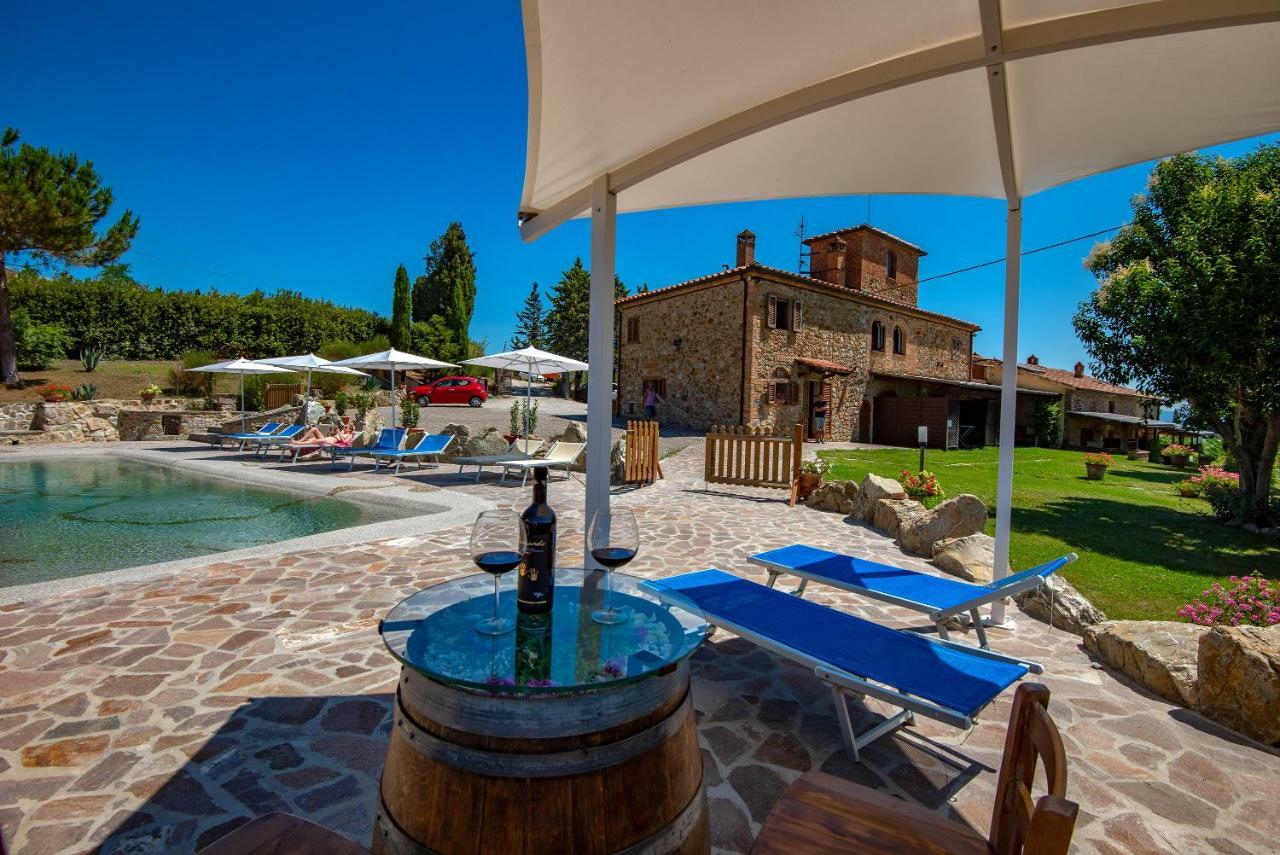 Casa Vacanza Le Case San Gimignano Exterior photo